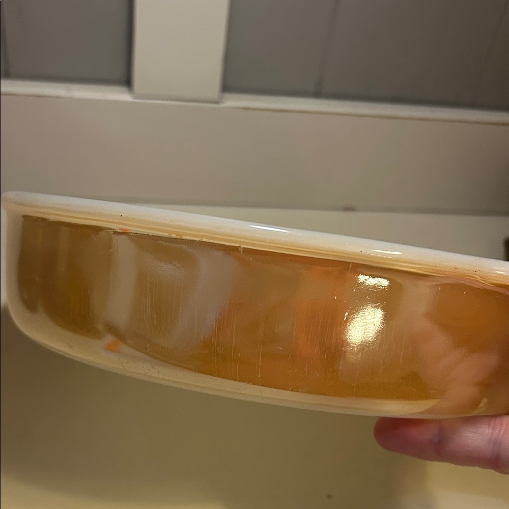 Vgt Anchor Hocking Fire King peach lustre round casserole dish. - Picture 6 of 7